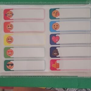 Water Proof Label with Emoji Designs/180 Per Pack